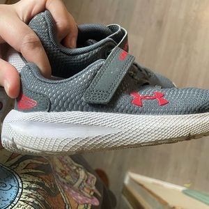 Under armor size 12 kids